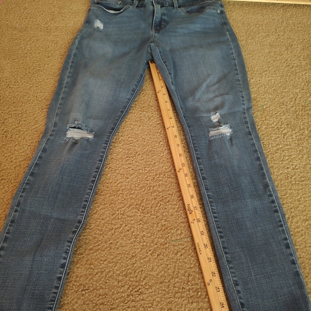 Levi's 311 Shaping Skinny Women 31 Medium Blue Good Distressed Ripped Knee Denim